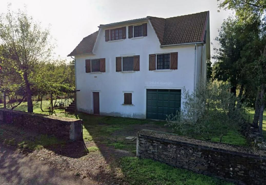 Assaltadas três casas durante a madrugada em aldeia de Macedo de Cavaleiros