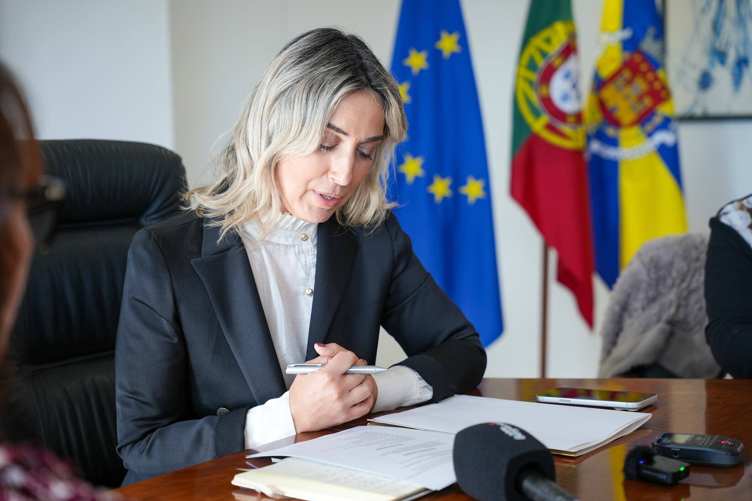 Isabel Ferreira considera “populismo” as reações ao aumento da água e aponta prejuízo herdado