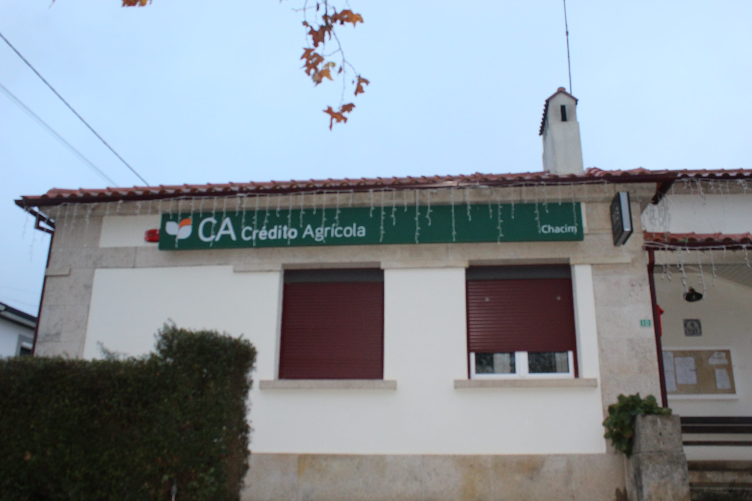 Balcão da Caixa Agrícola de Chacim reduz horário a partir de janeiro e gera preocupação na população