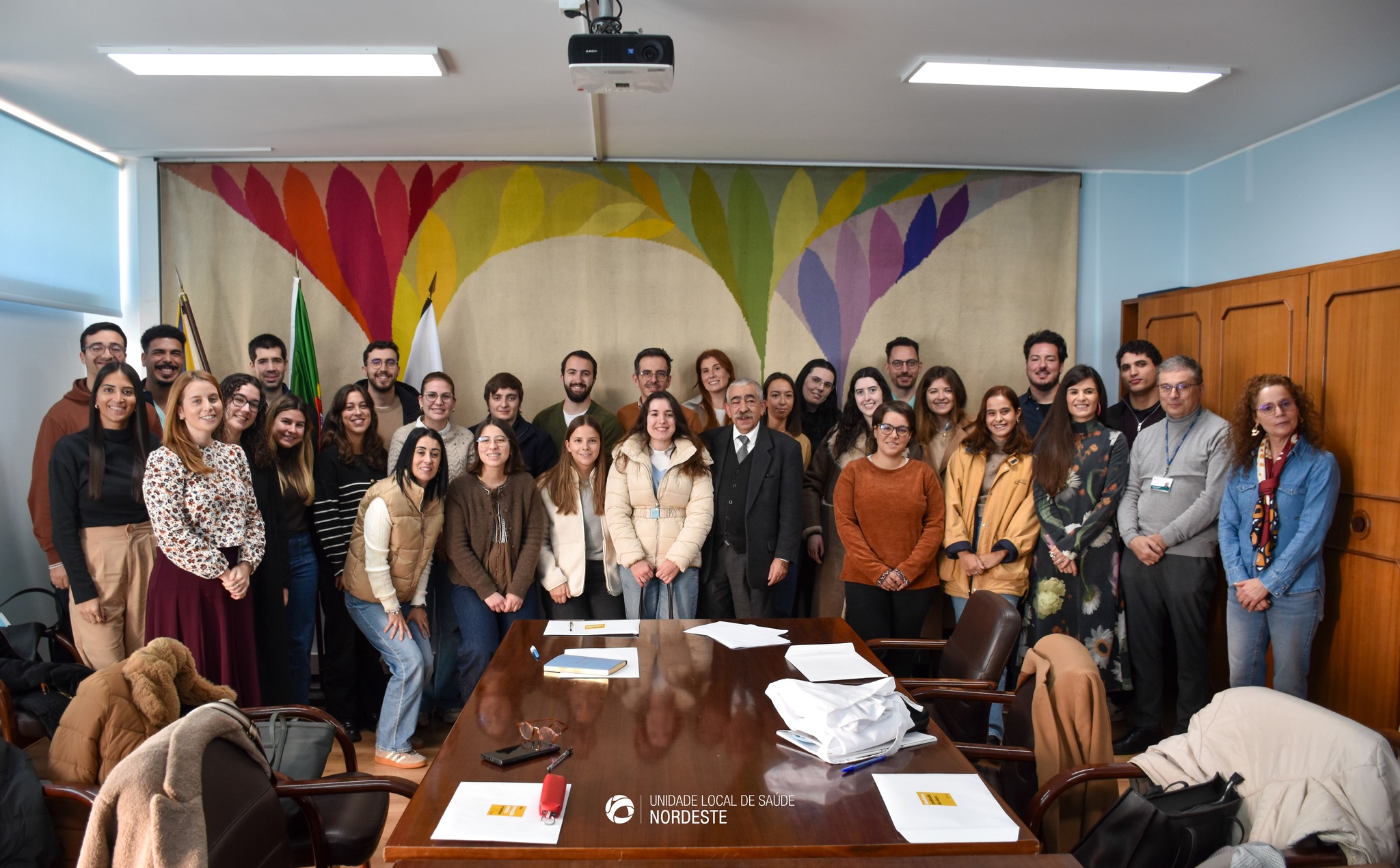 A Unidade Local de Saúde do Nordeste foi reforçada com 25 médicos internos
