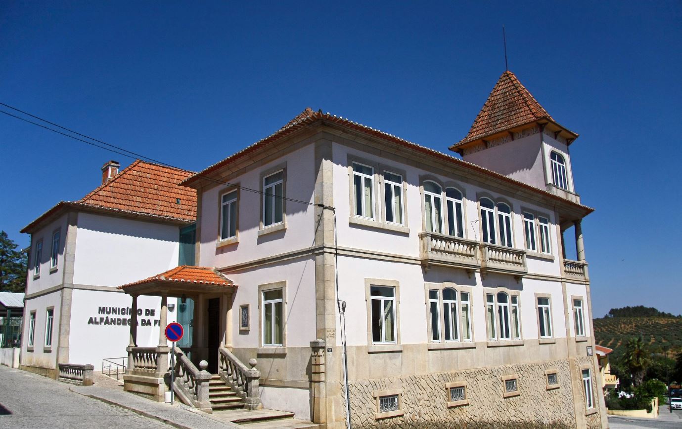 Alfândega da Fé aprova orçamento municipal de 20,8 milhões de euros para 2026